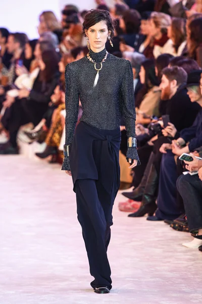 Look 51